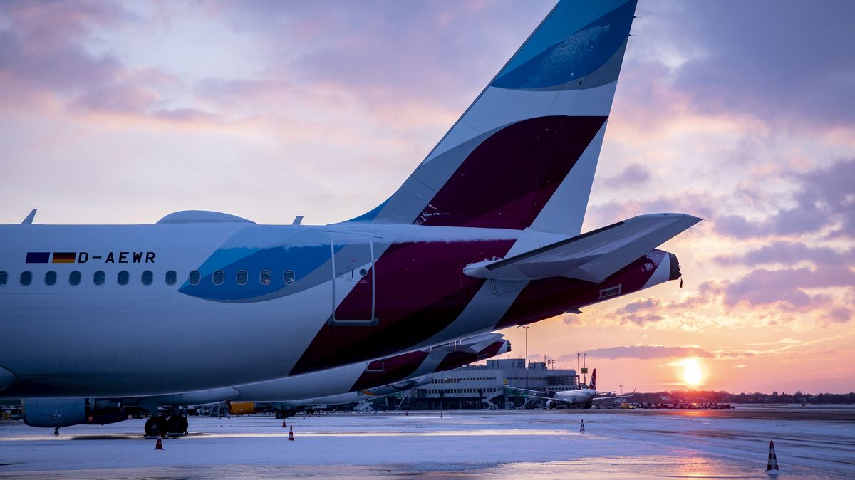 Majitel ČSA: Česku byly aerolinky ukradené, teď bude v Praze Lufthansa